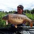 here is steven starkey with a 26lb 12oz mirror.
