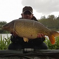HERE IS ADAM LUNT WITH A 20LB 6OZ MILLBROOK COMMON,CAUGHT FROM PEG 2. 